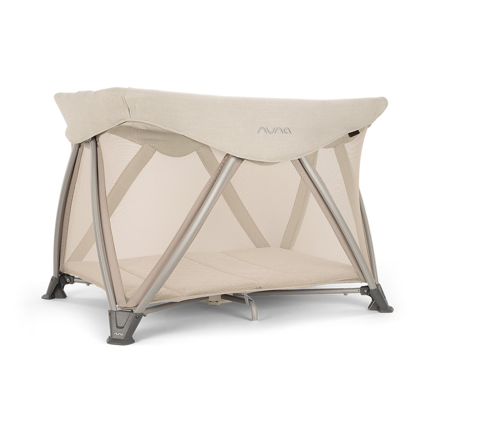 Nuna SENA Aire Play Yard with Bassinet + Changer