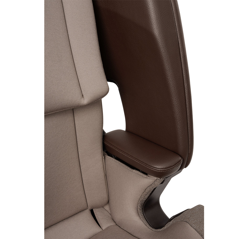 Nuna Lumn Harness-to-Booster Seat