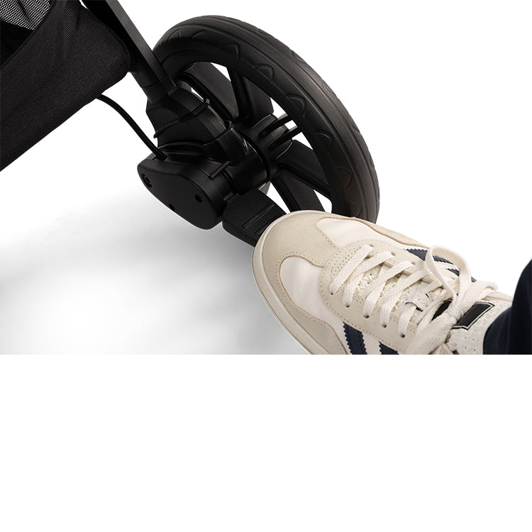 Nuna TRVL LX Stroller + PIPA URBN Car Seat Travel System