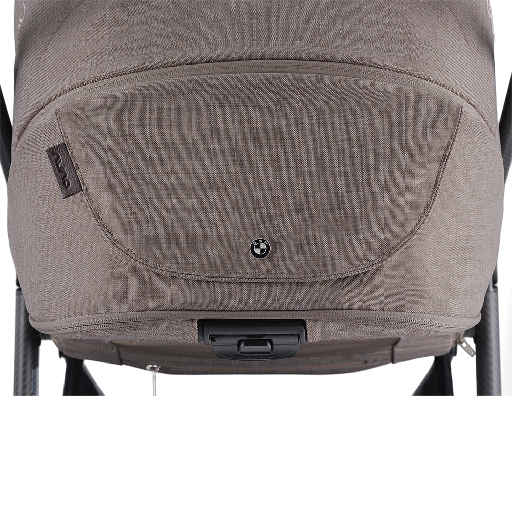 Nuna Swiv Stroller BMW Collection in Umber
