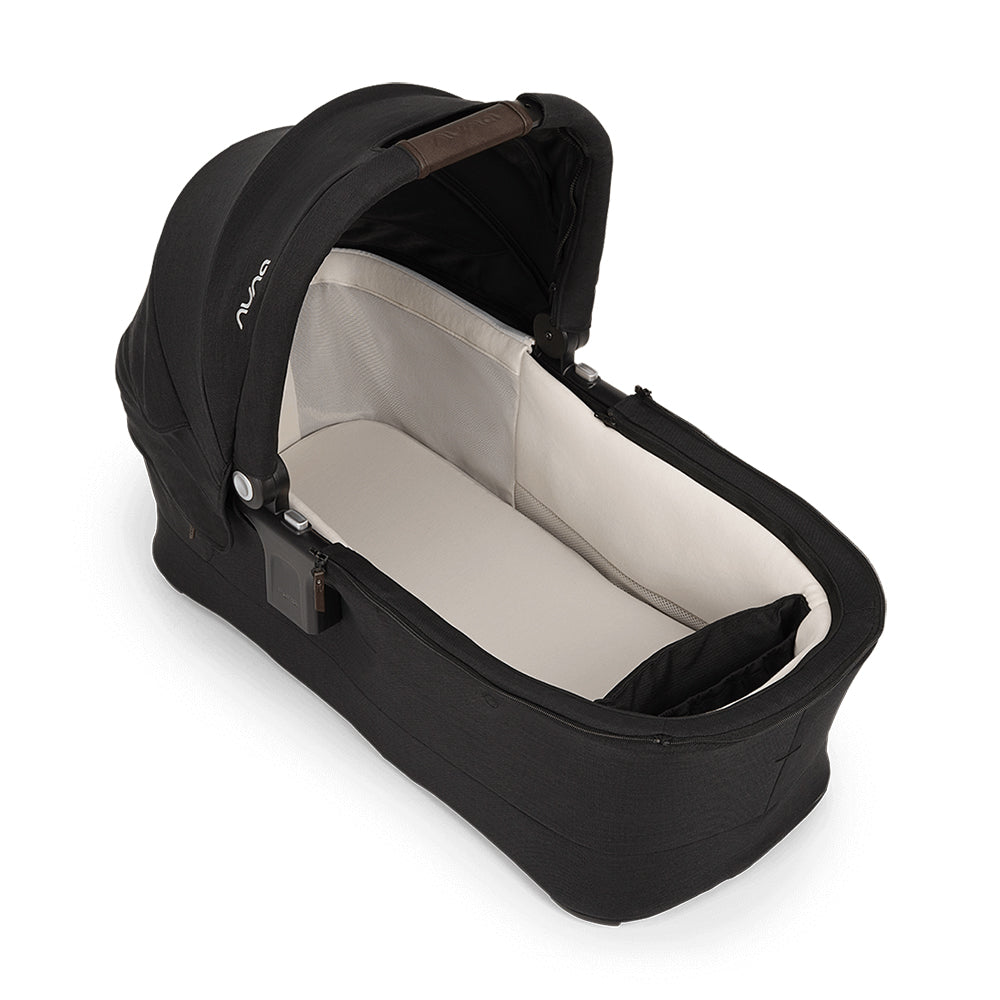 Nuna SWIV & TRIV series bassinet + stand