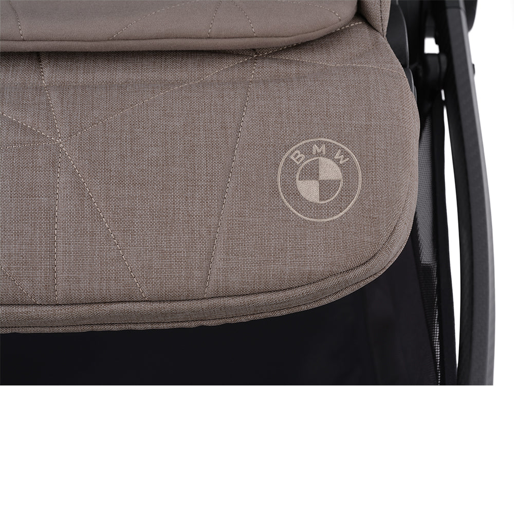 Nuna Swiv Stroller BMW Collection in Umber