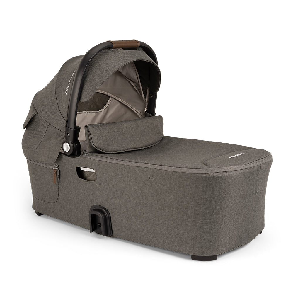 Nuna DEMI Next Bassinet + Stand
