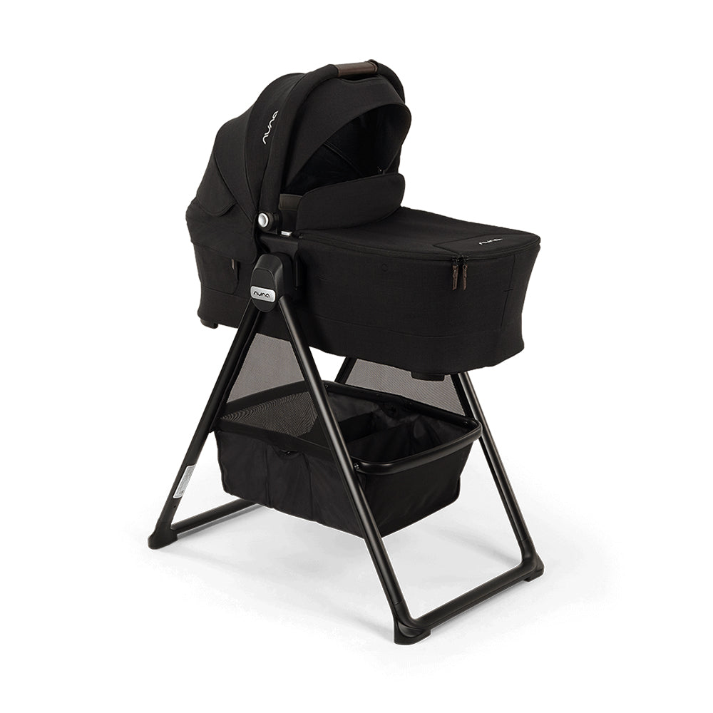 Nuna SWIV & TRIV series bassinet + stand