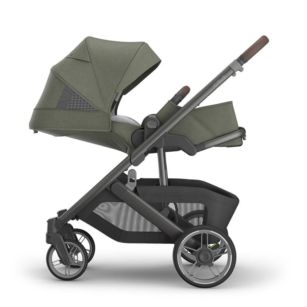 UPPAbaby Cruz V3 Stroller + Bassinet + Mesa/Aria Travel System