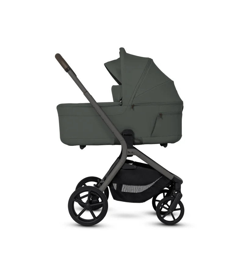 Silver Cross Breez Compact Bassinet