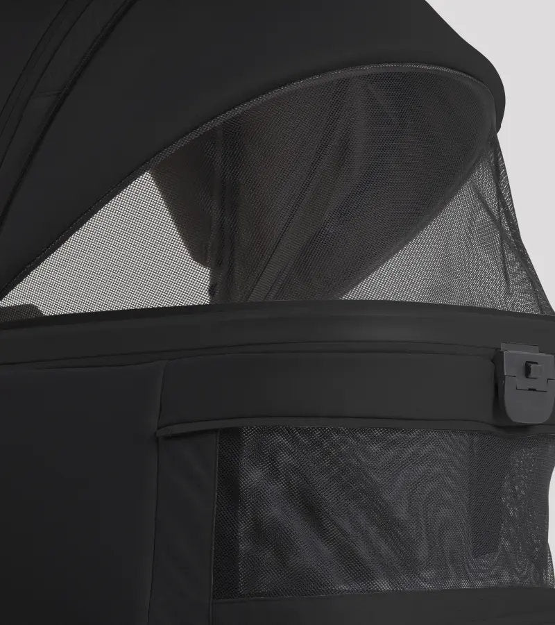 Silver Cross Cove 2 Bassinet