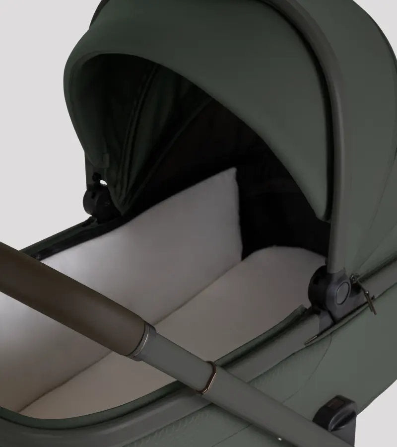 Silver Cross Cove 2 Full-Size All-Terrain Stroller