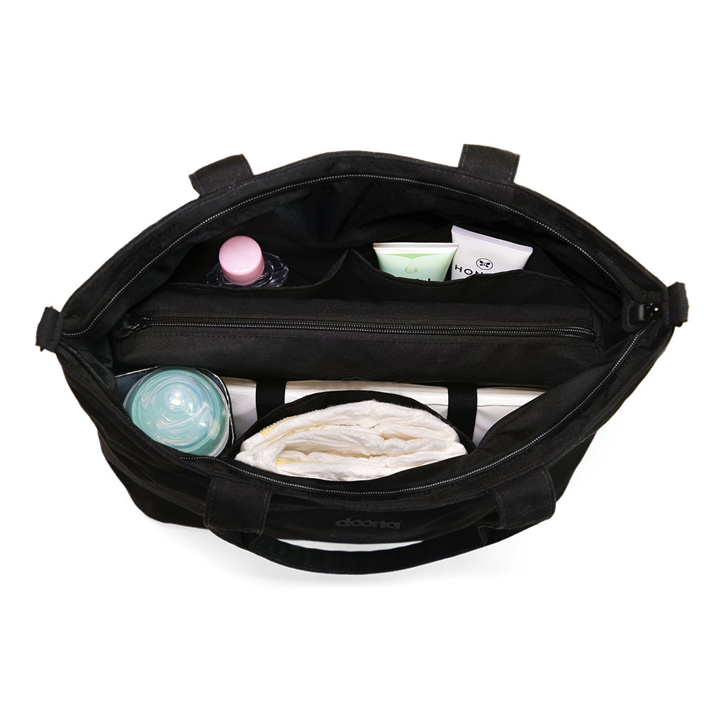 Doona Essentials Tote Bag