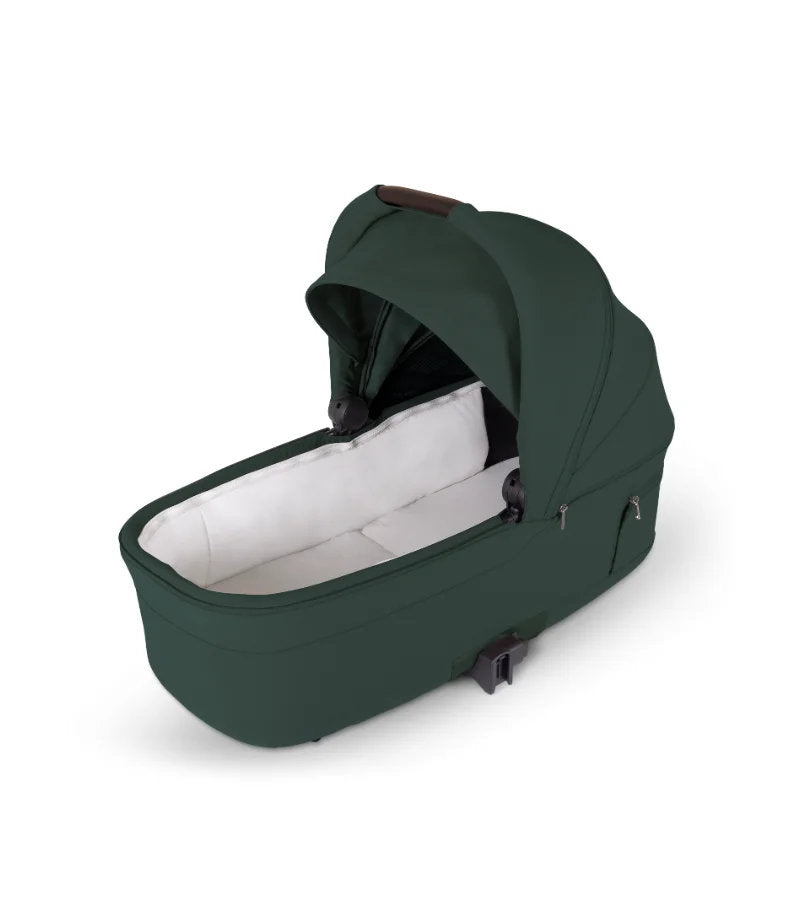 Silver Cross Nia Compact Stroller